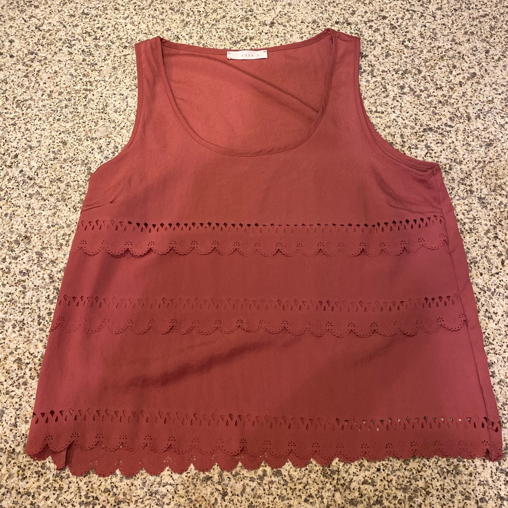 Lush Perforated Tank 🌺